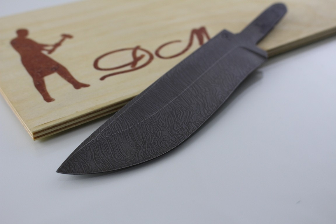 "Eger" Blade. Damascus Steel