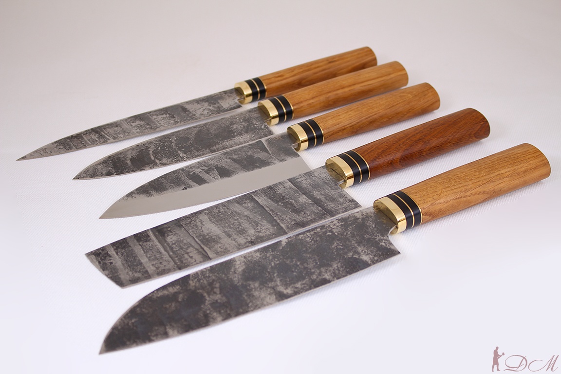 Набор кухонных ножей с подставкой "Samurai" сталь 95х18. Рукоять дерево Дуб.