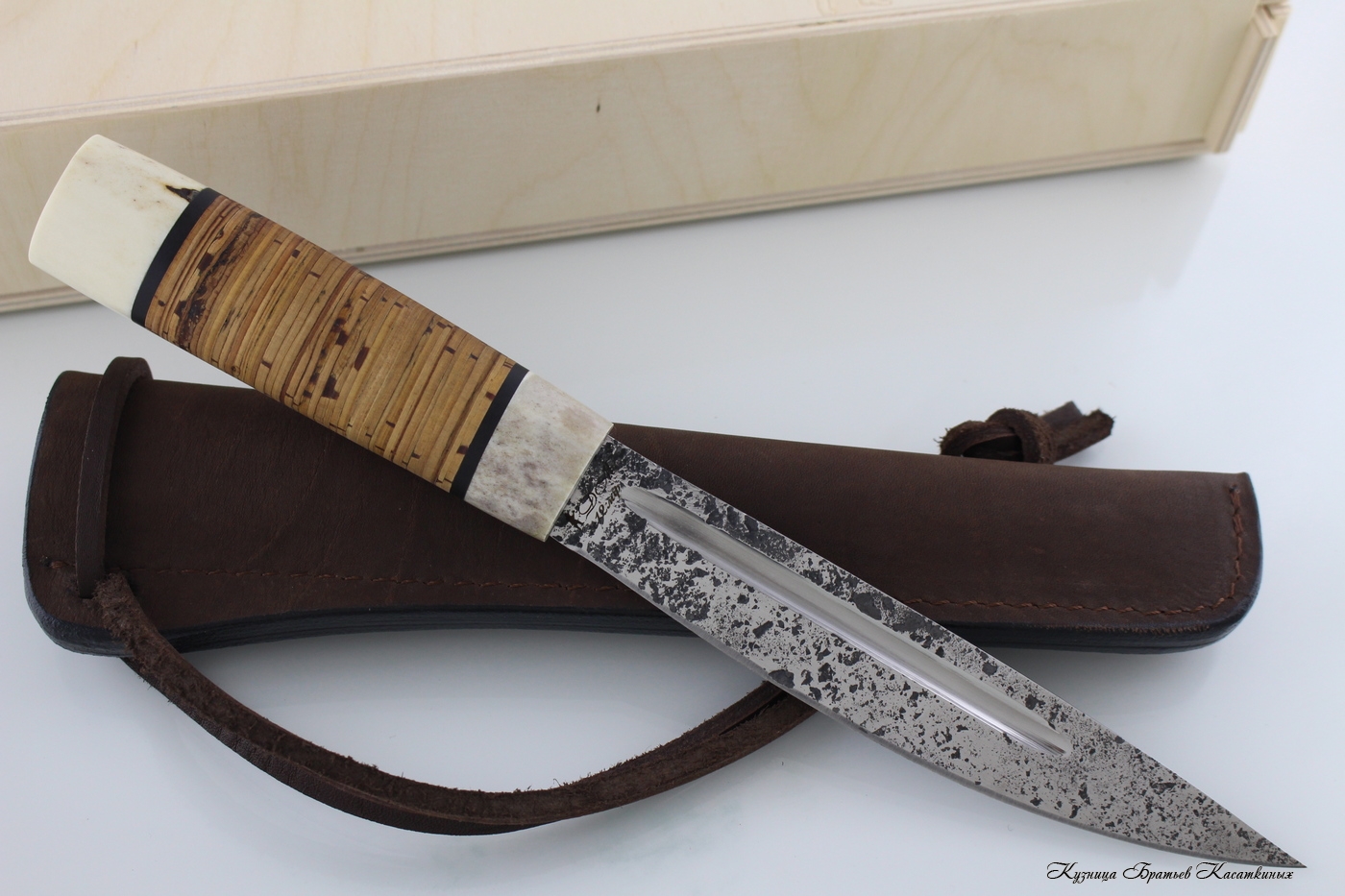 Yakutian knife (big size). Stainless Steel 95h18. Birchbark handle