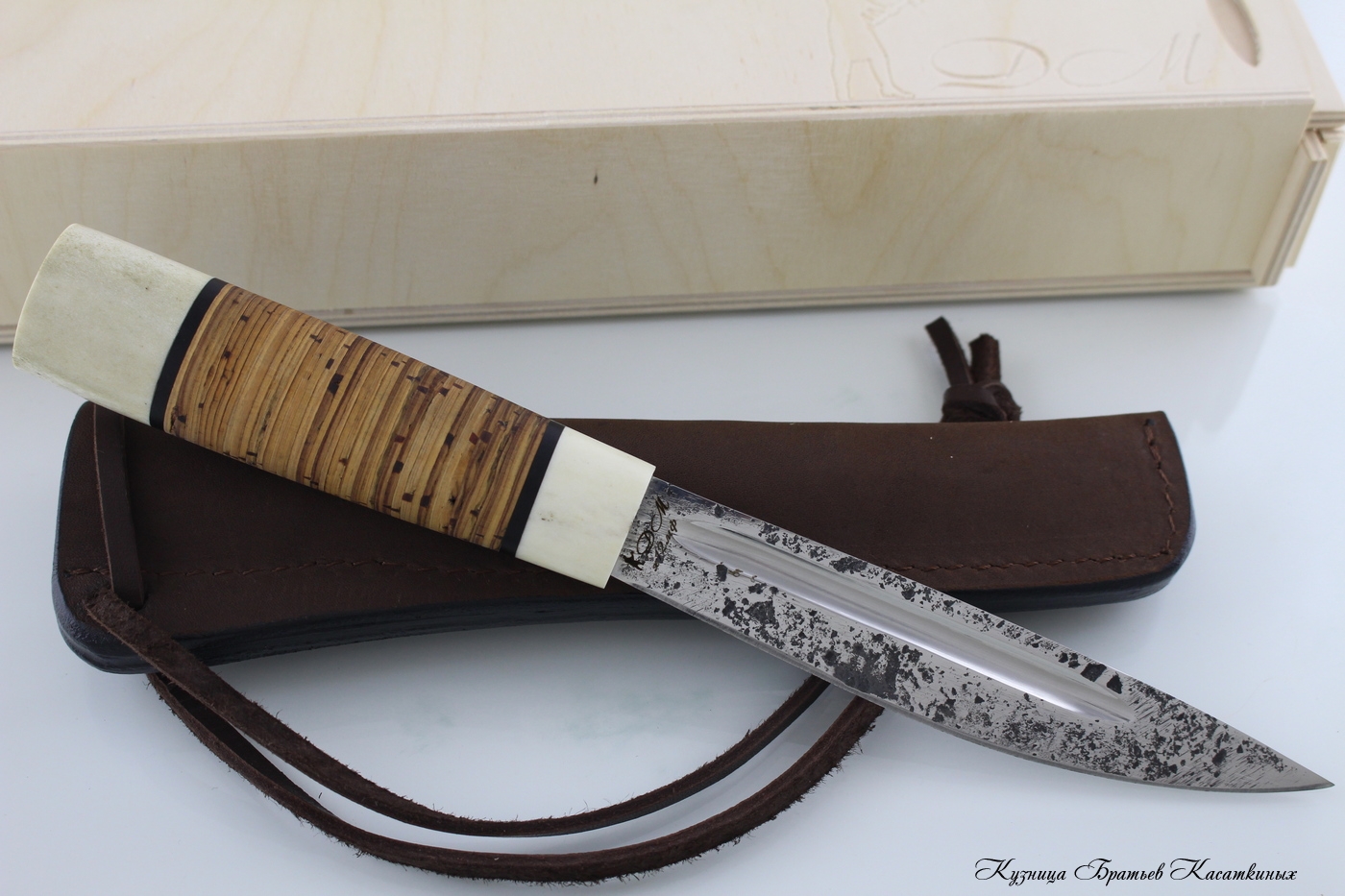 Yakutian knife (medium size). Stainless Steel 95h18. Birchark handle
